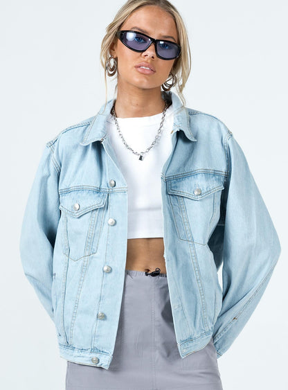 Western Denim Jacket Light Wash