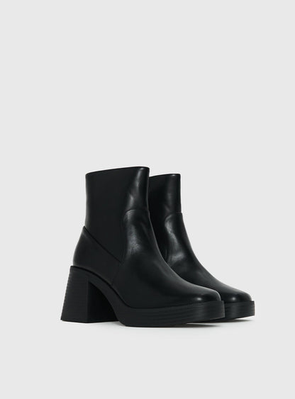 Halo Boots Black