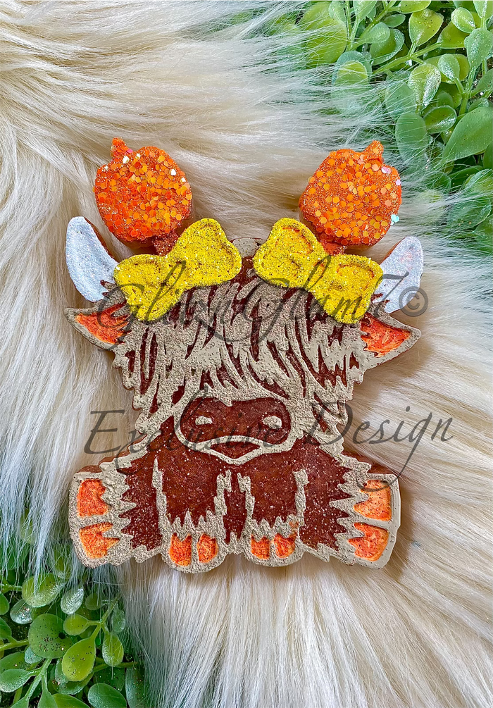 Highland Cow w/ Pumpkins (Cardstock Option) Silicone Mold
