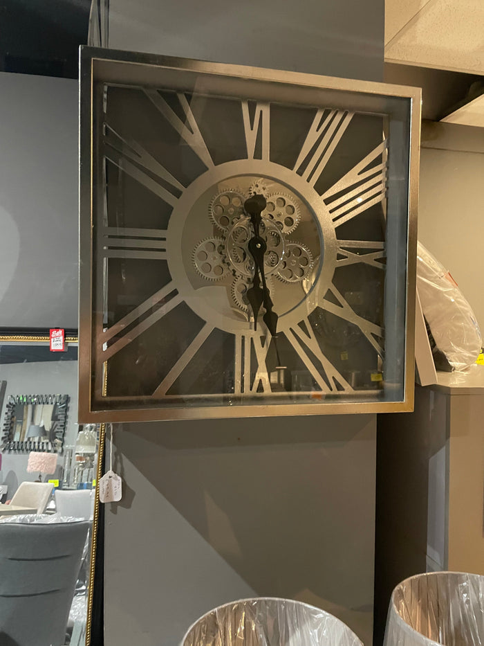 Large cogs clock-Renaissance Design Studio
